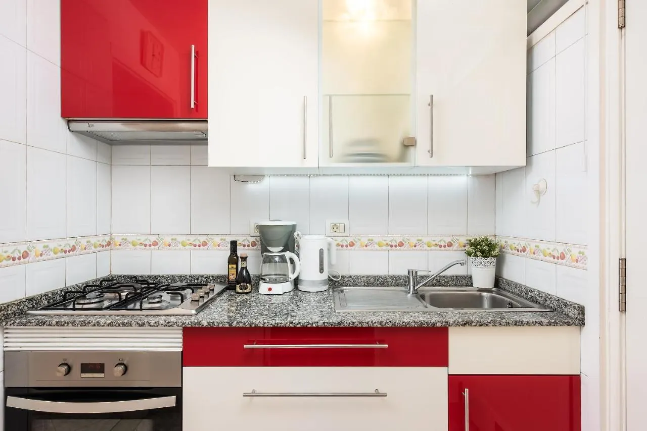 421 Olympia Central Studio Building Remodelling Playa de las Américas Appartement